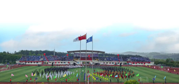 第二屆校園文化藝術(shù)節(jié)、第三屆田徑運(yùn)動(dòng)會(huì)正式開(kāi)幕！